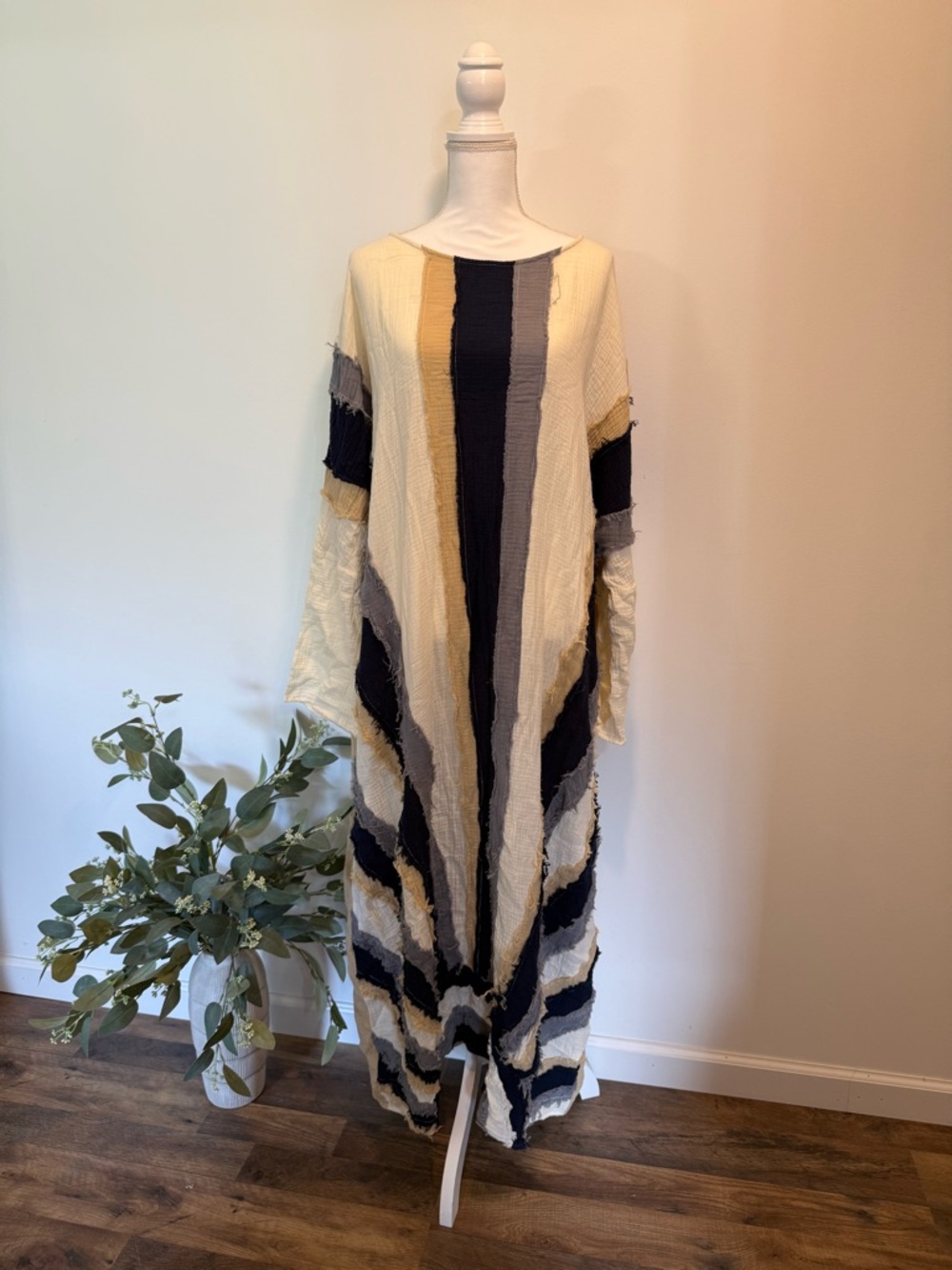 🤍💙 Blue Velvet Striped Cream and Navy Maxi Dress 💙🤍
